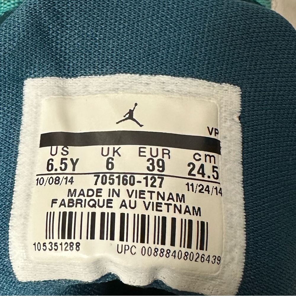 ✨Nike Jordan Flight in good/Fair condition. Lightly Worn.✨ - Picture 2 of 5